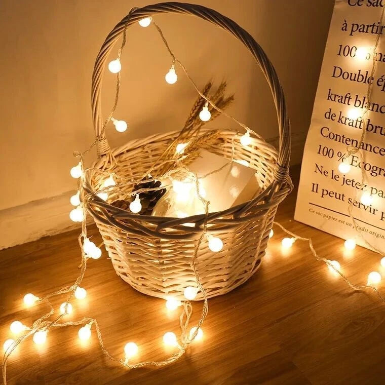 Fitas de Luz LED em Bola - 10m - Alimentação USB/Pilhas - Luzes Decorativas para Casamentos, Jardim e Decoração de Natal